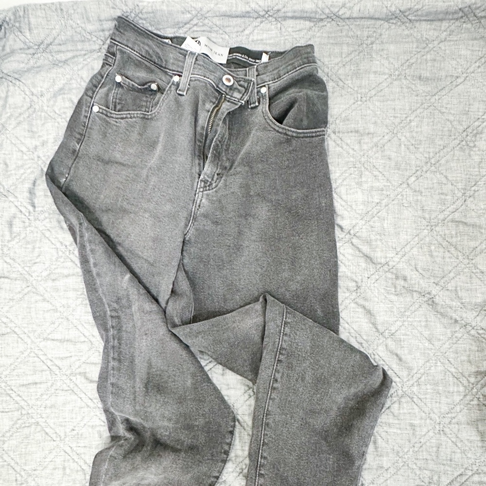 Black Denim Silver Tab Mom Jeans size 27